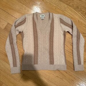 Cashmere sweater